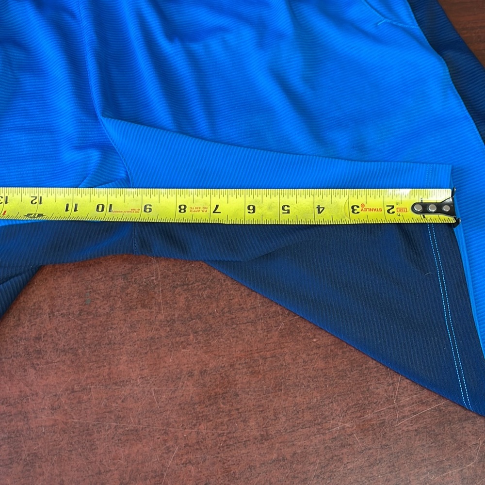 ##117, Men's size XL, NWOT Calvin Klein Short - Picture 5 of 6